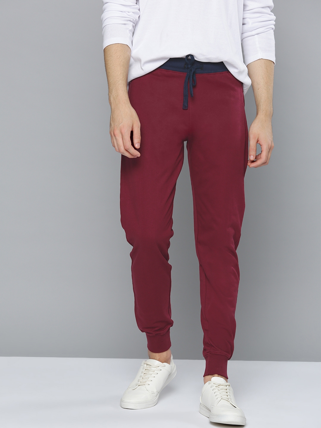 boys maroon joggers