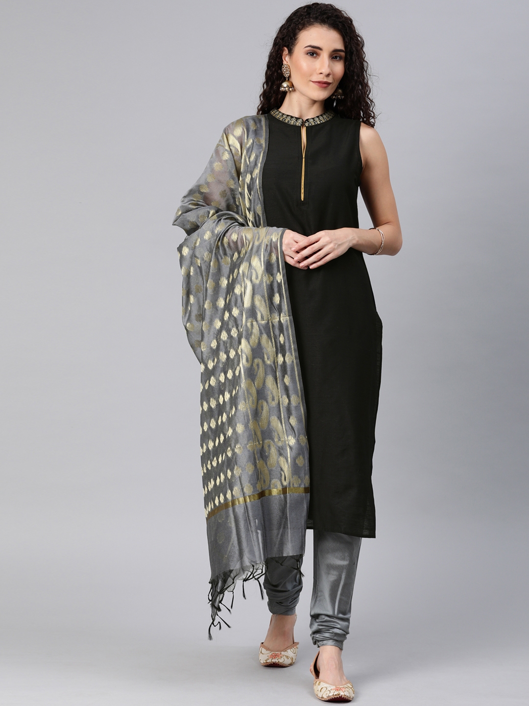 myntra anouk kurta set