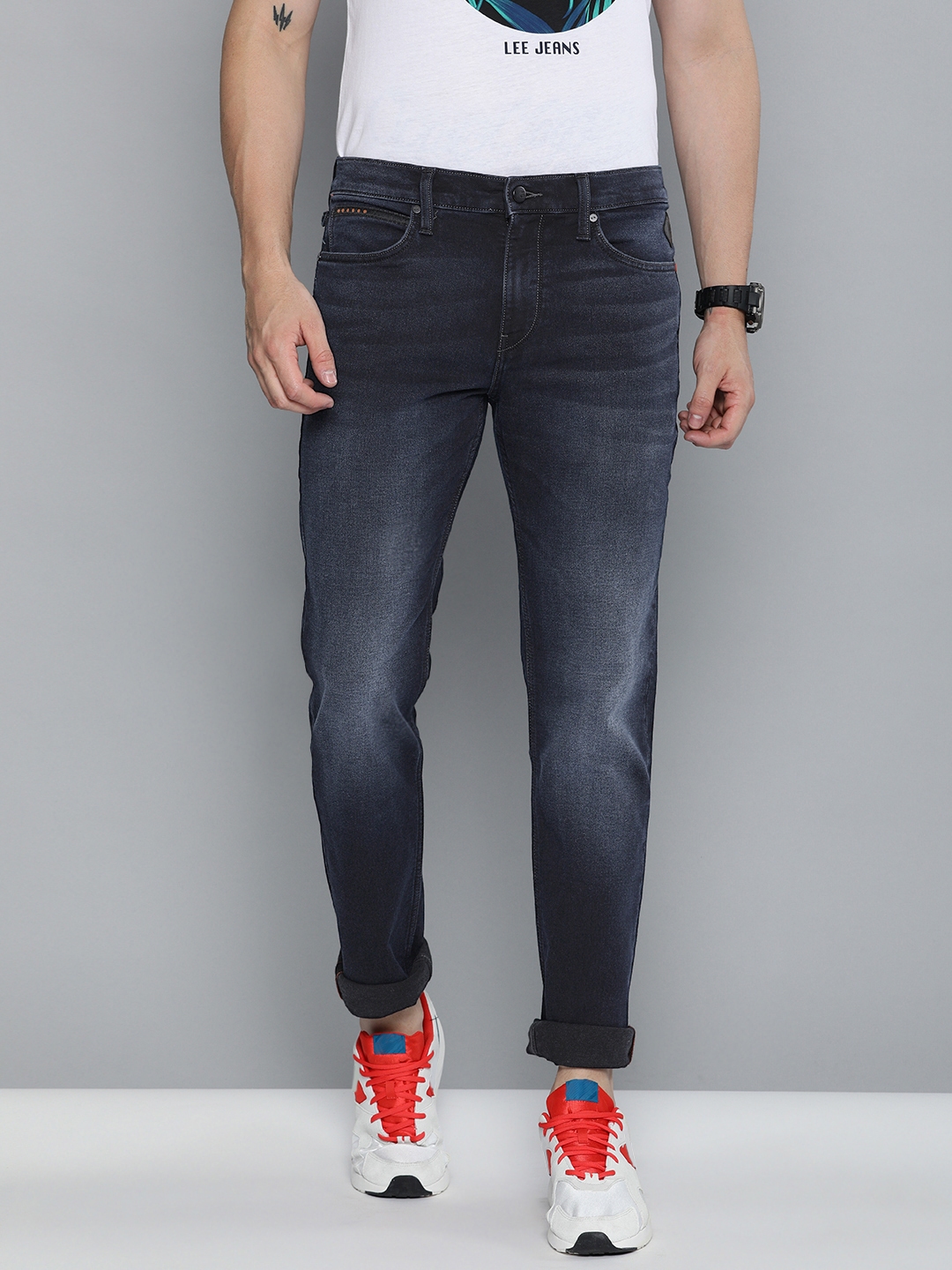 Buy Lee Men Blue Travis Slim Narrow Fit Mid Rise Clean Look Stretchable Jeans Jeans For Men 