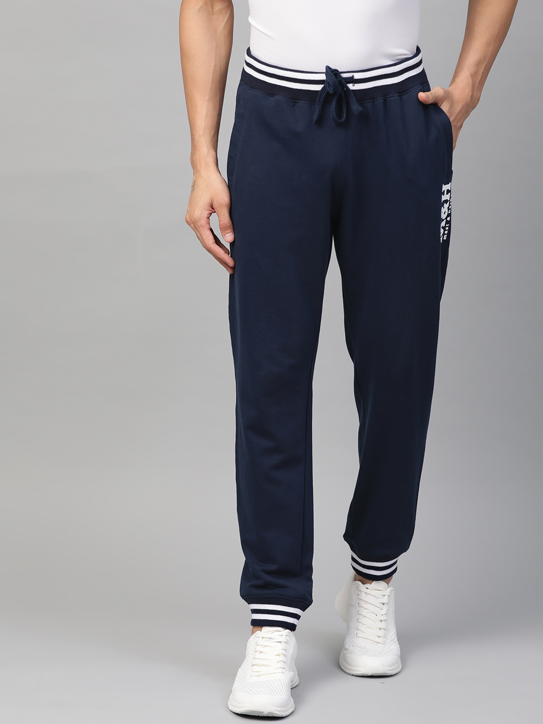 mast and harbour track pants