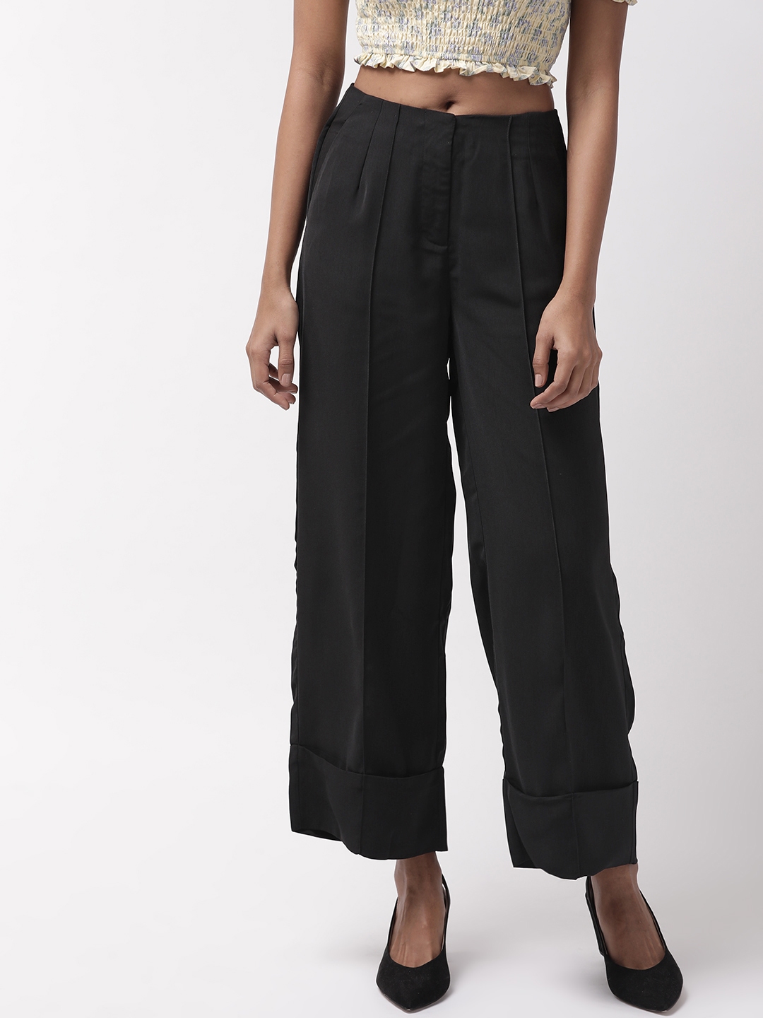 parallel trousers with top