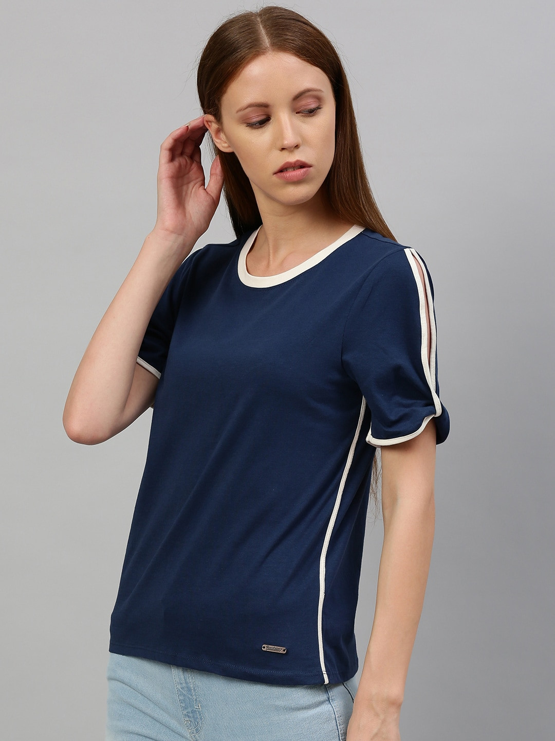 Buy Roadster Women Navy Blue Solid Round Neck Pure Cotton T Shirt With ...