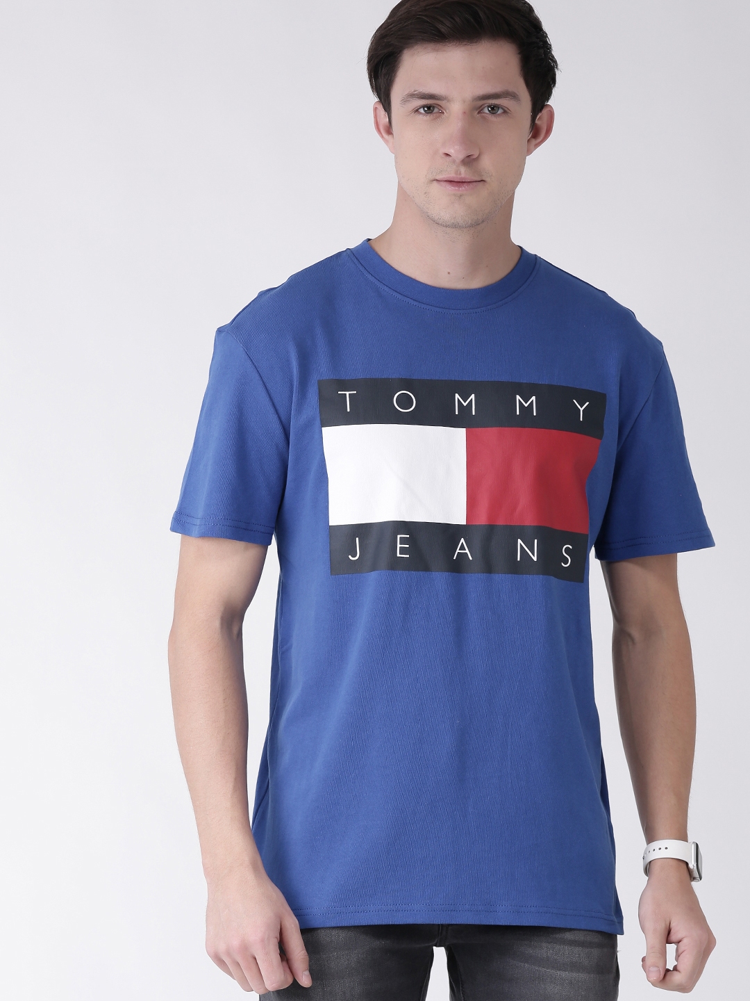 Buy Tommy Hilfiger Men Blue Printed Round Neck Pure Cotton T Shirt ...