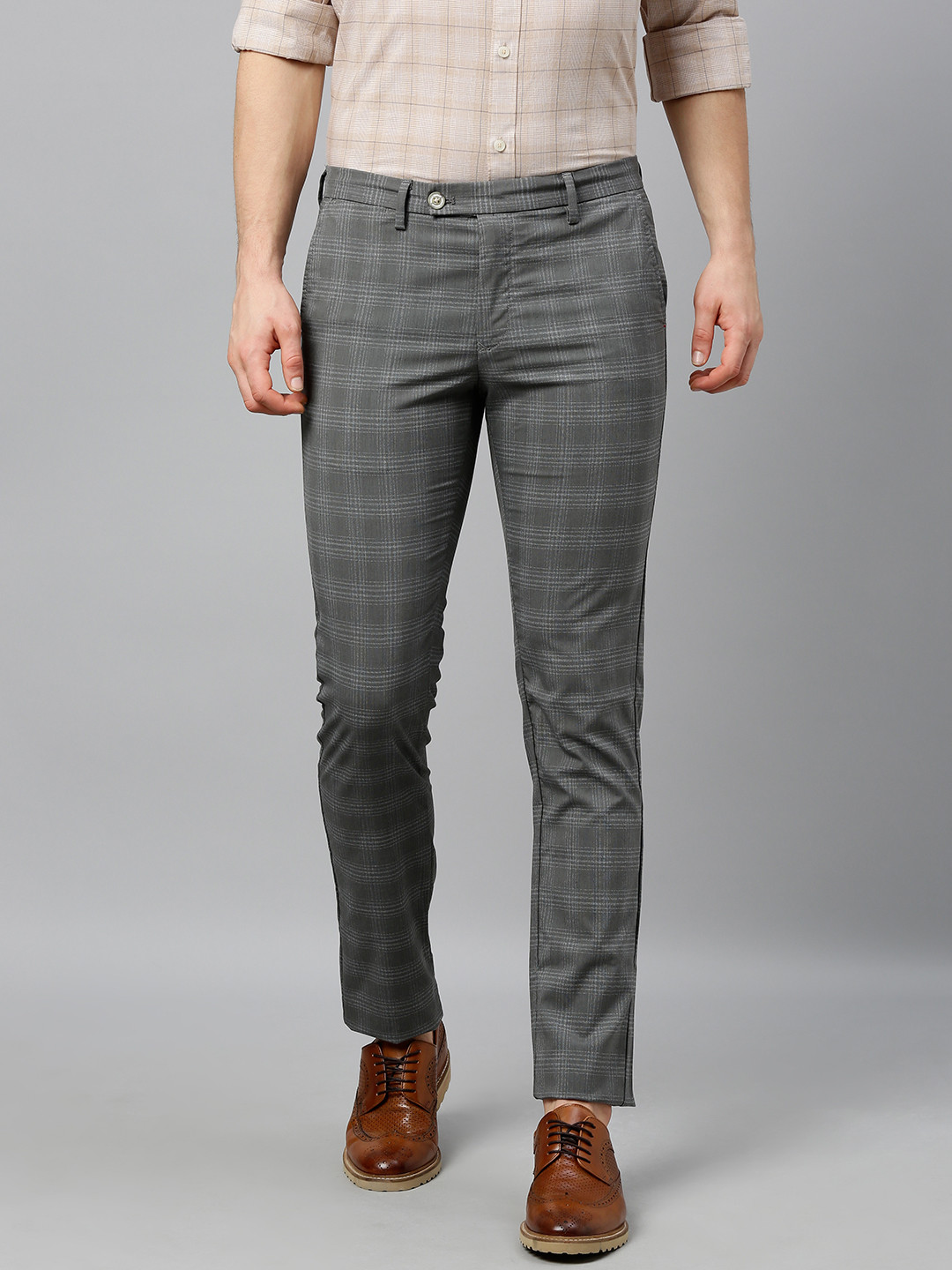 Buy Indian Terrain Men Grey Brooklyn Slim Fit Solid Chinos - Trousers ...