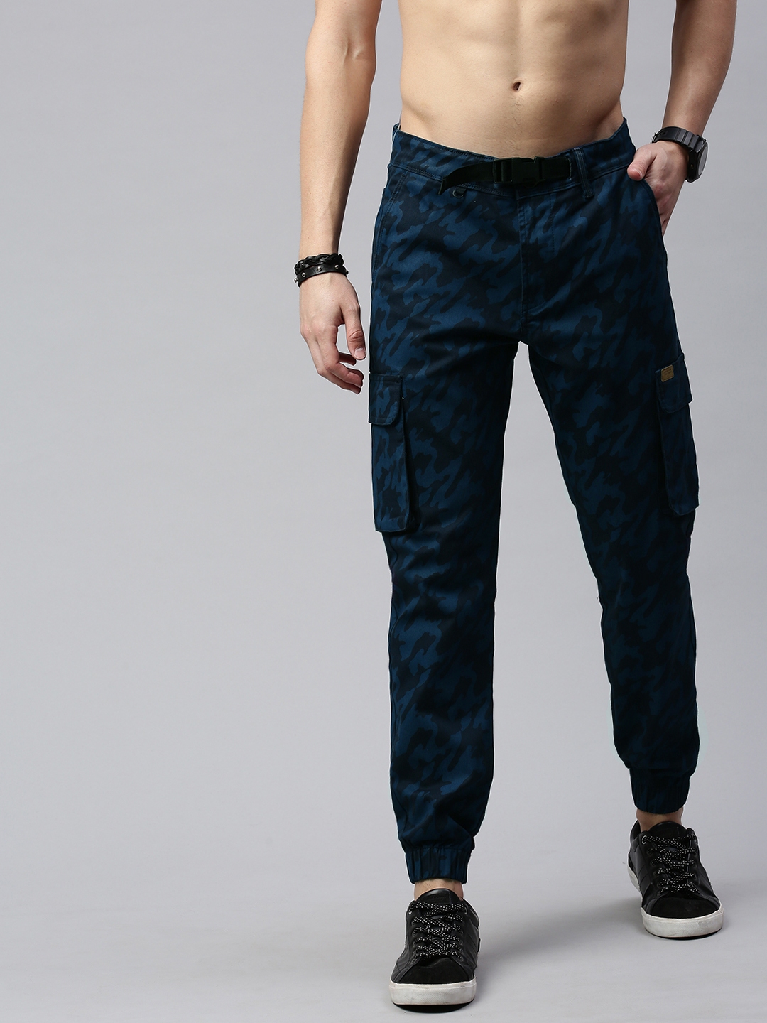 straight fit joggers mens