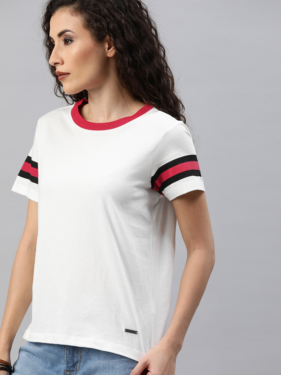 Buy Roadster Women White Solid Round Neck Pure Cotton T Shirt Tshirts