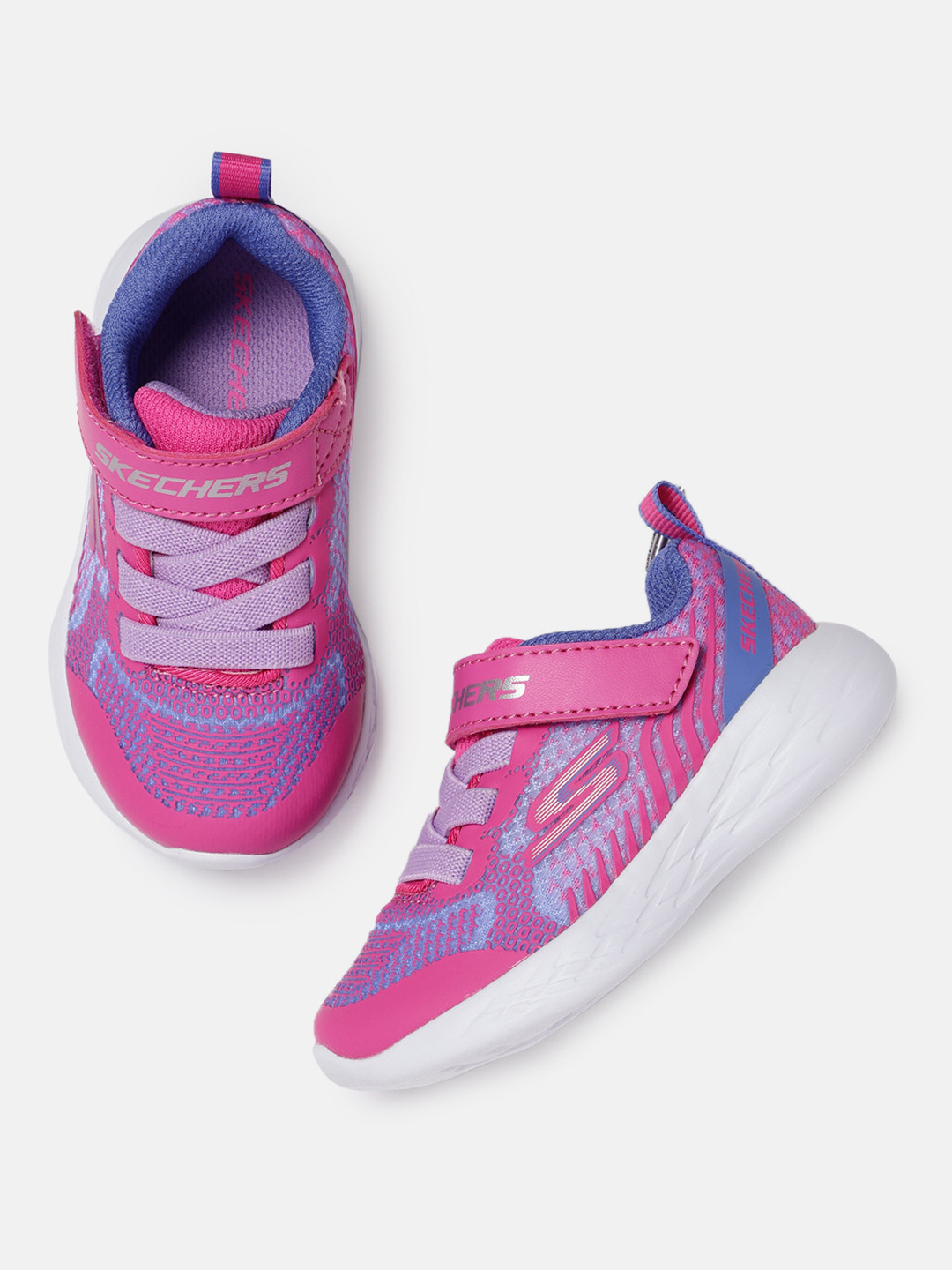 skechers go run pink