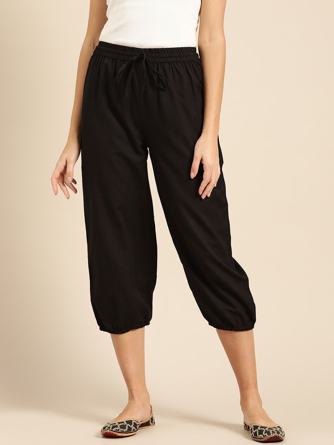 three fourth joggers