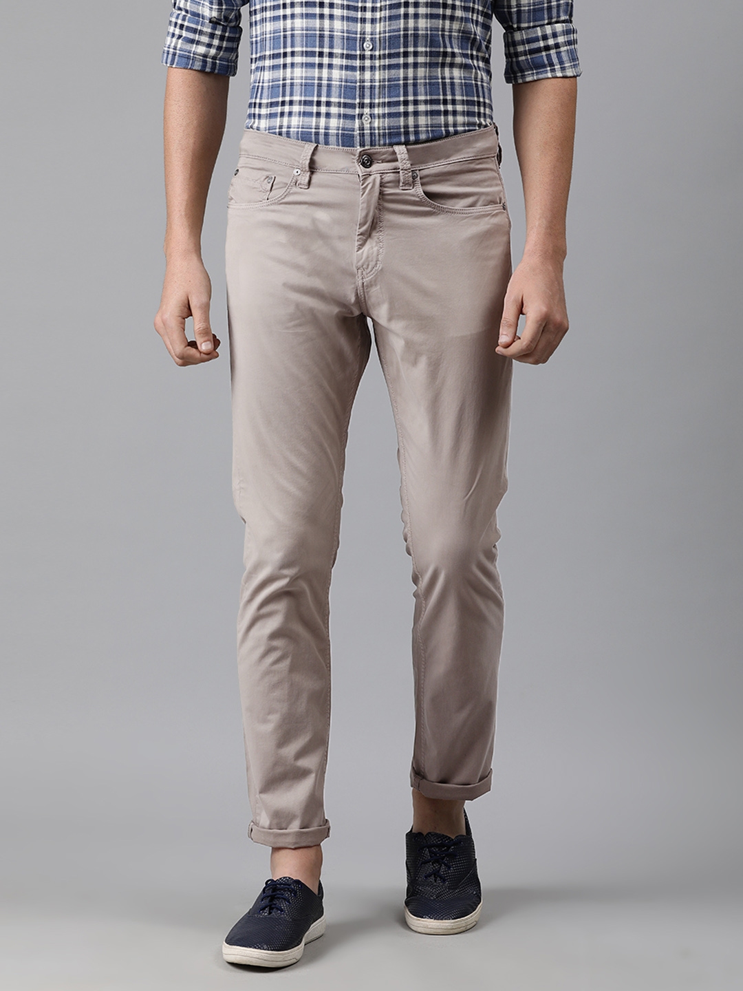 mens grey trousers with white stripe