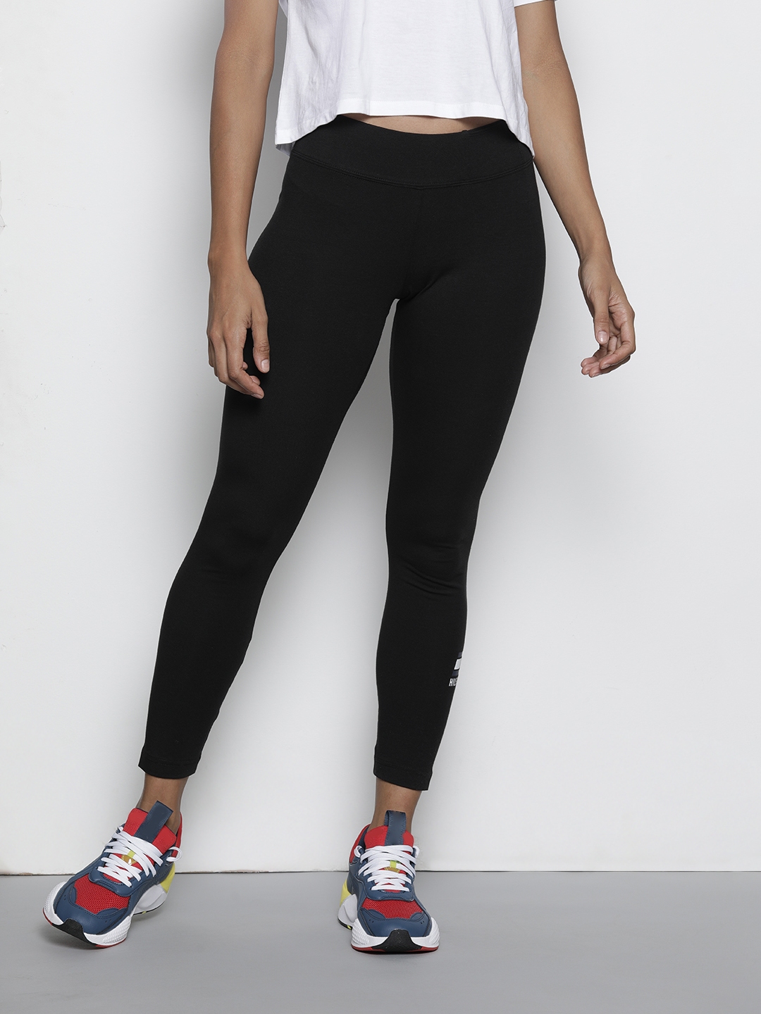 black tommy hilfiger leggings