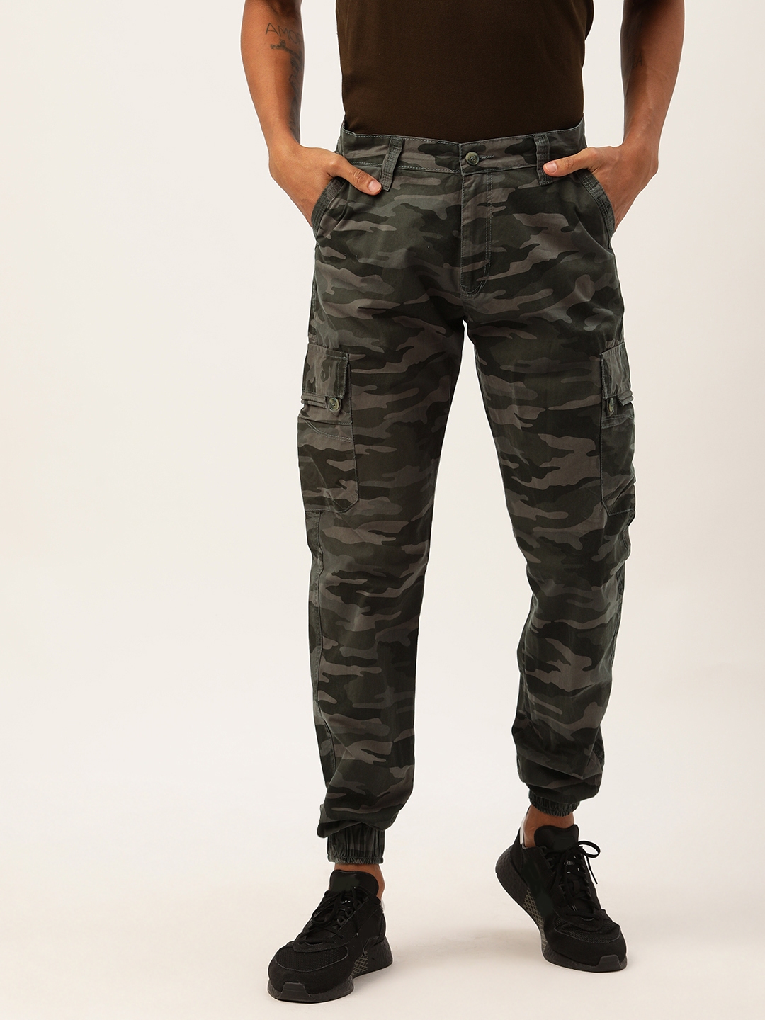 cargo joggers myntra