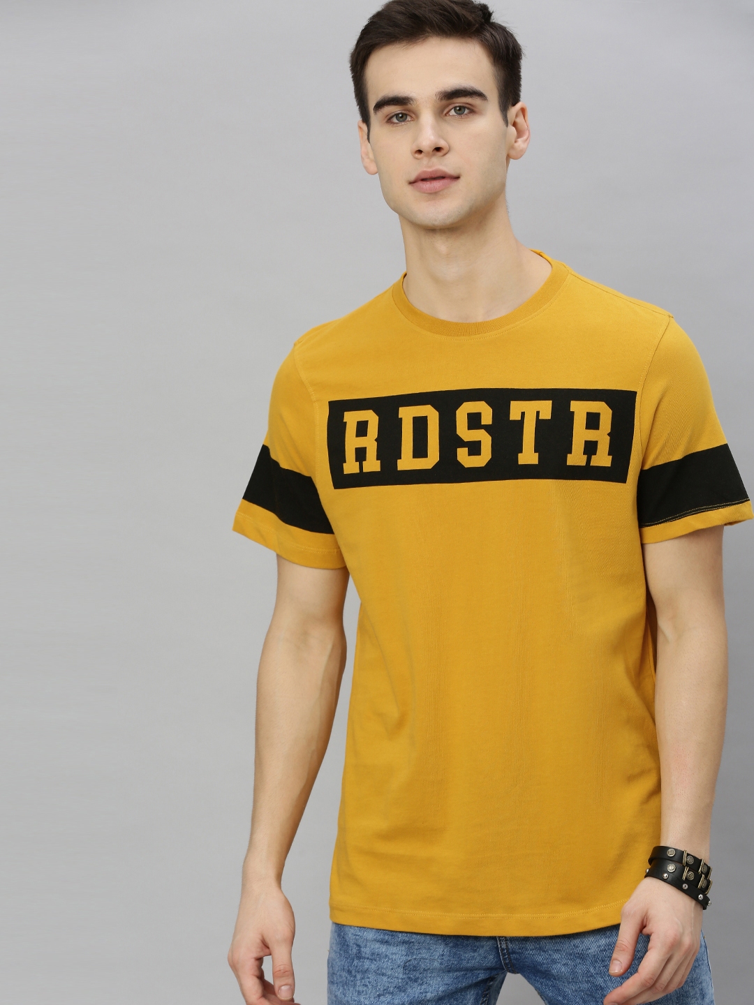 Buy Roadster Men Mustard Yellow Printed Round Neck T Shirt - Tshirts ...