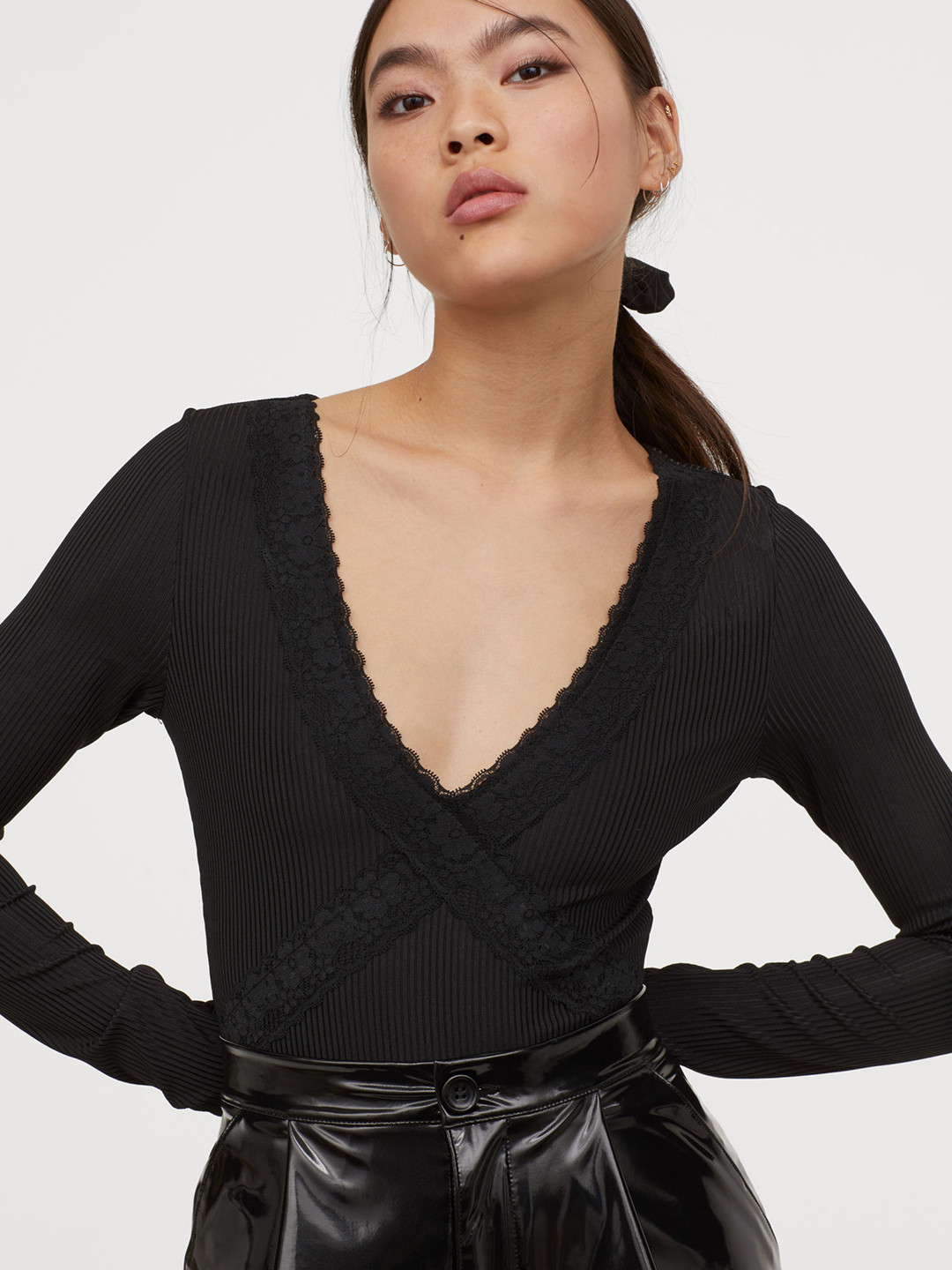 Buy H&M Women Black Ribbed Jersey Body Bodysuit for Women 11558270