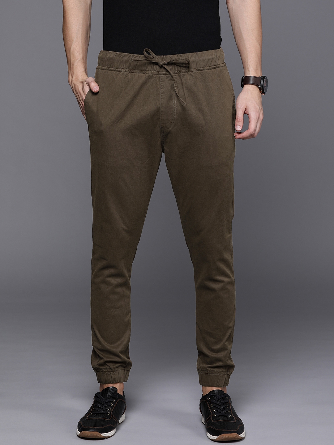 brown joggers plt