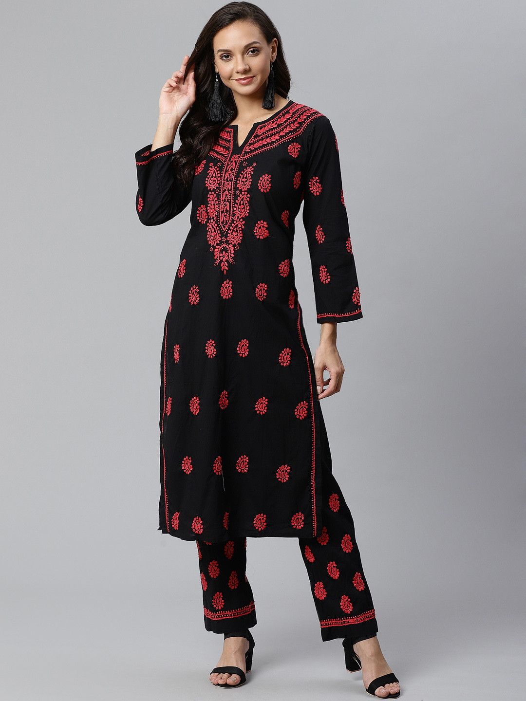 kurti black and red