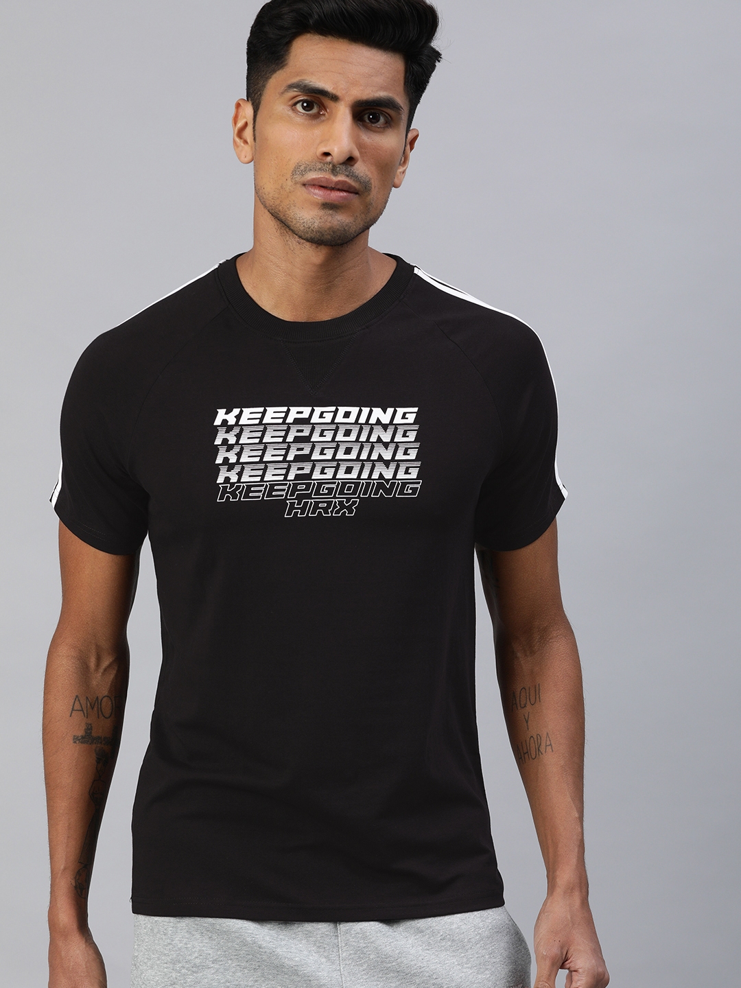 hrithik in tshirt