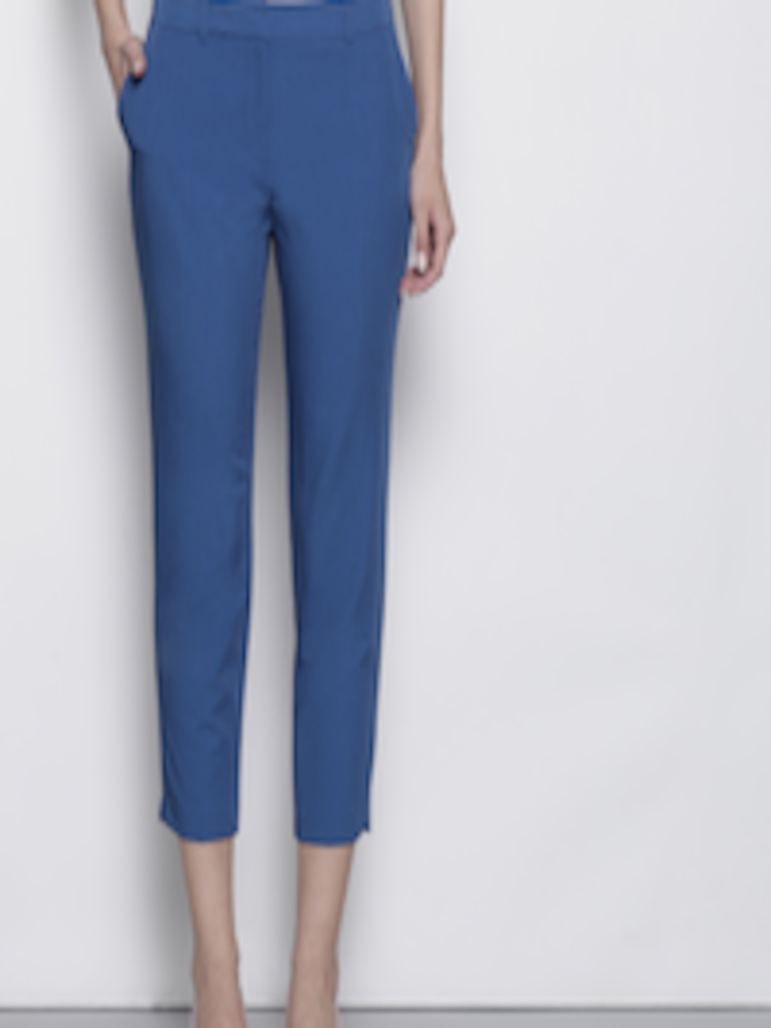 Buy DOROTHY PERKINS Women Blue Petite Regular Fit Solid Cropped ...