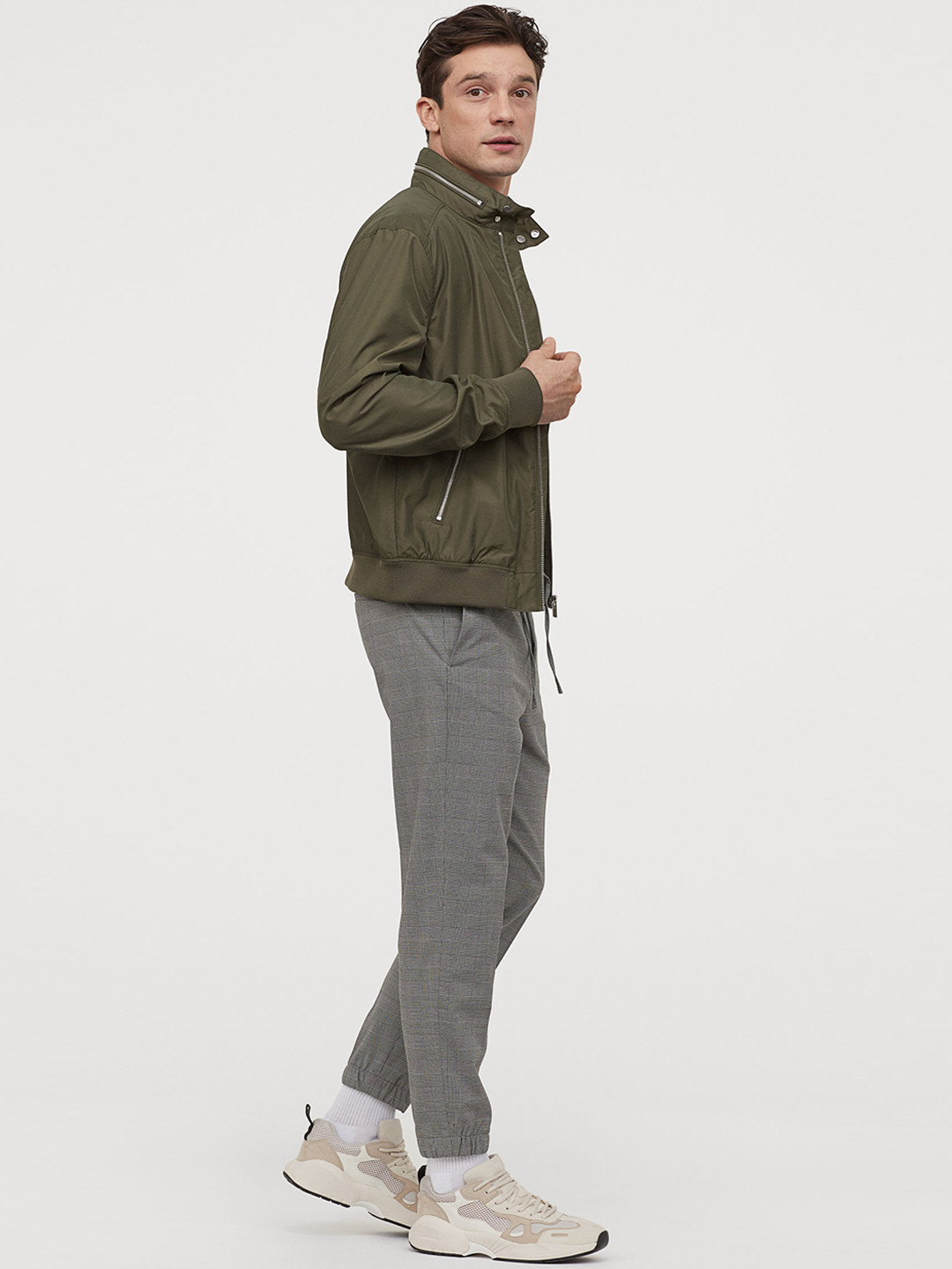 Buy H&M Men Black & Grey Joggers Slim Fit Trousers for Men 11773220