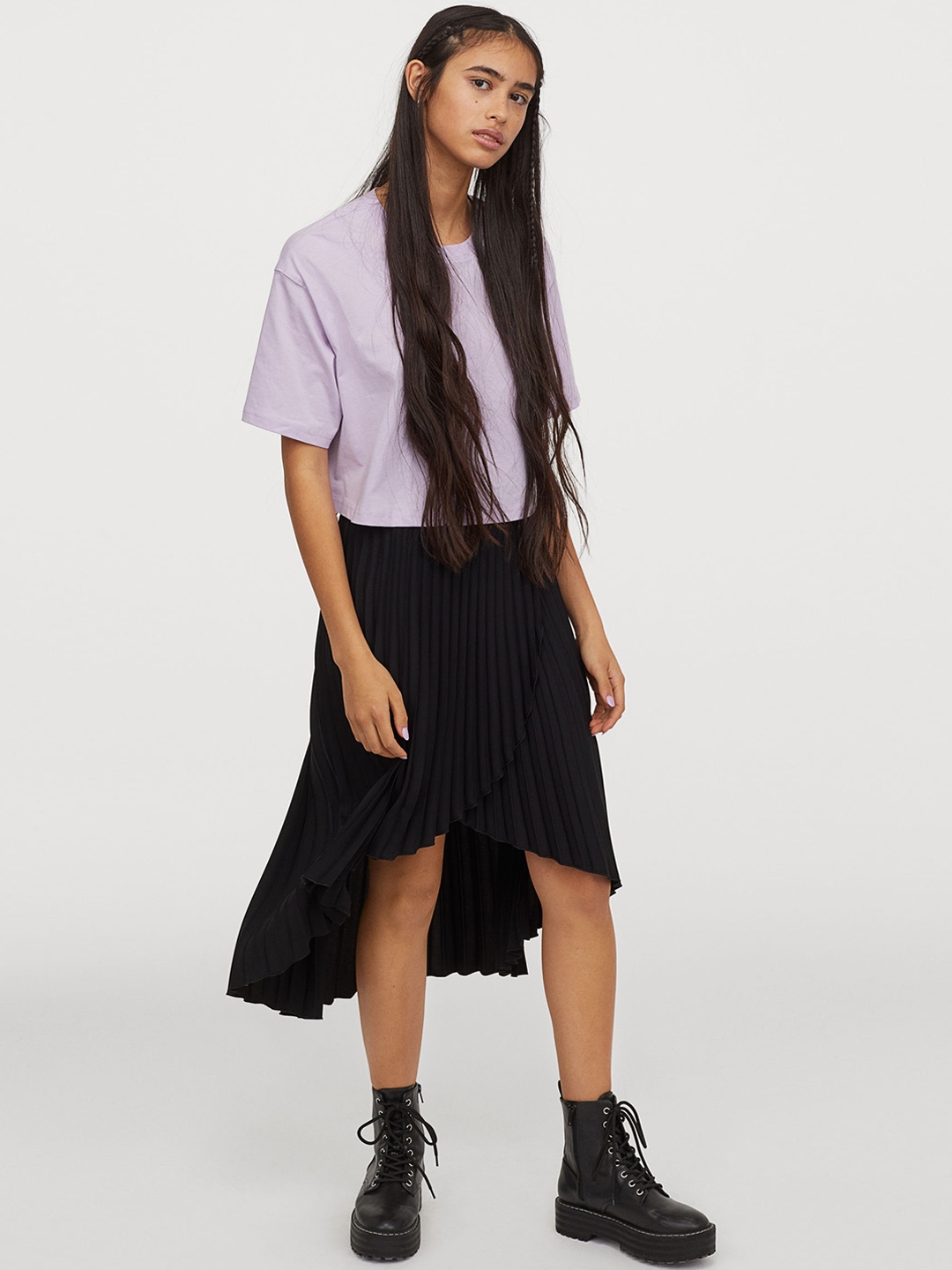 Buy H&M Women Black Solid Pleated Skirt - Skirts for Women 11801654 ...