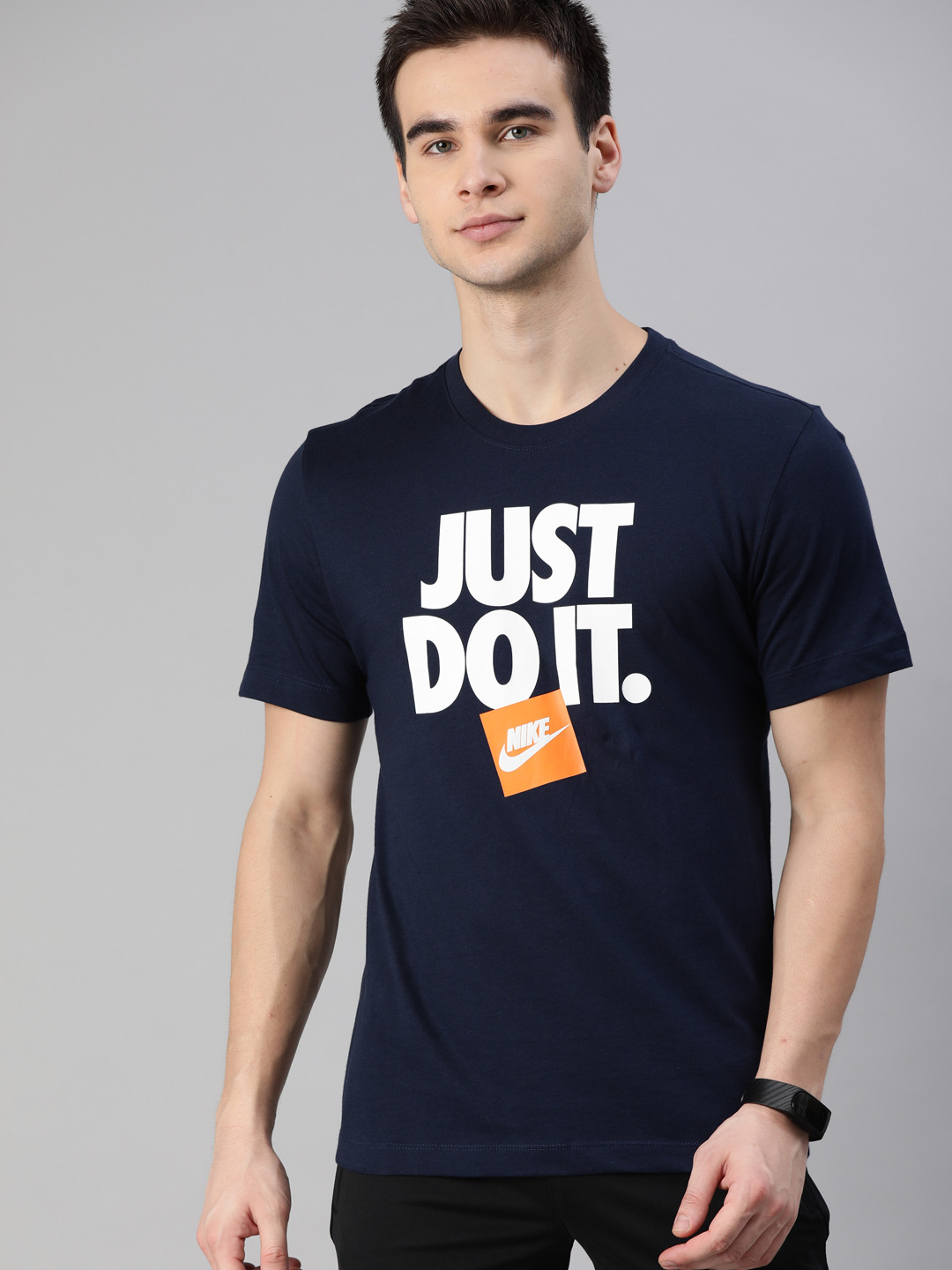 mens navy nike t shirt