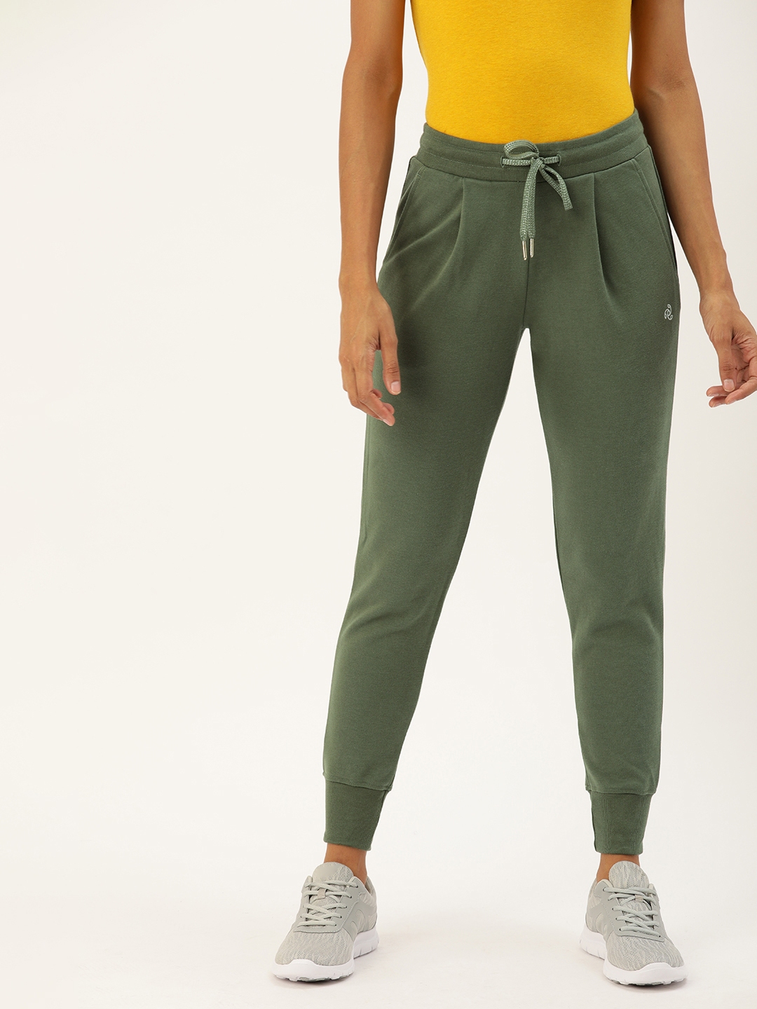 jockey sports joggers
