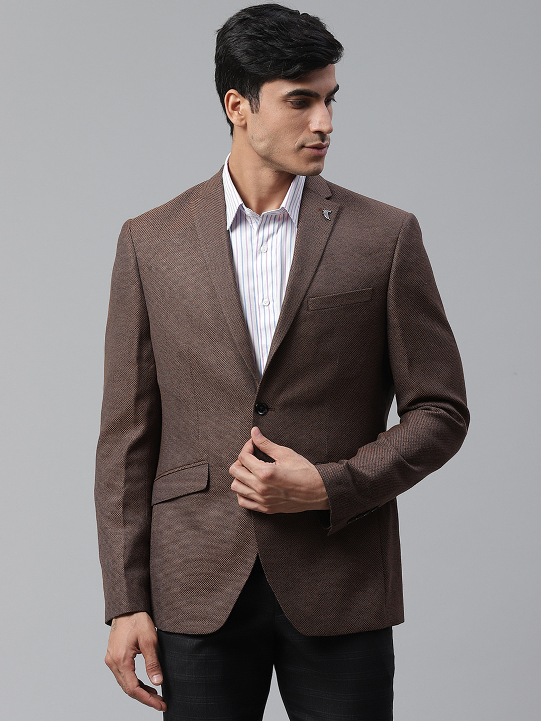Men's Brown Slim Fit Striped Single Breasted Blazer