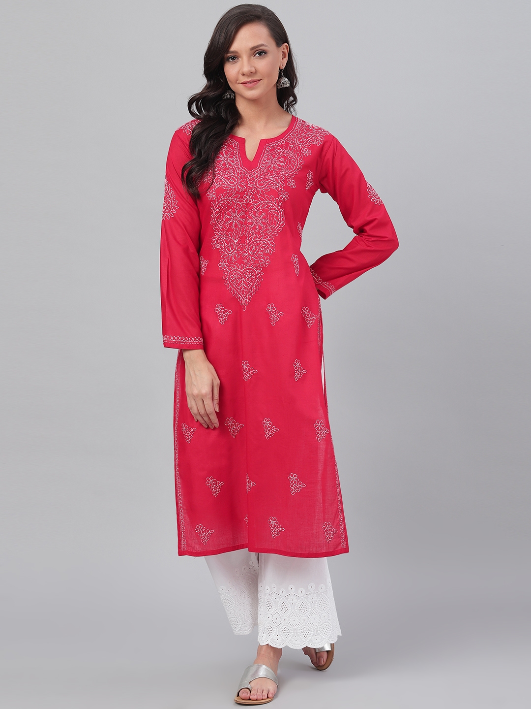 chikankari kurta myntra