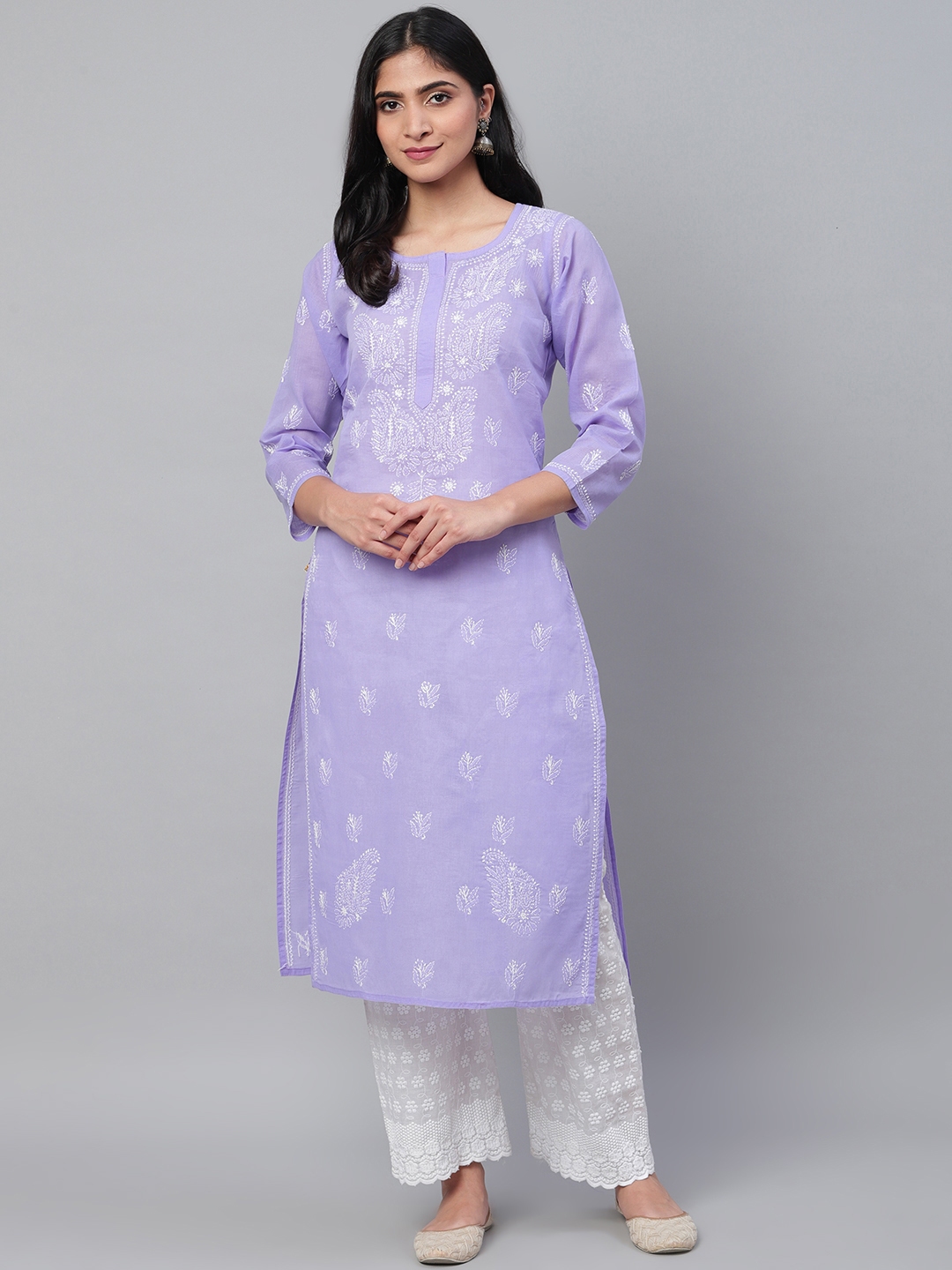 chikankari kurta myntra