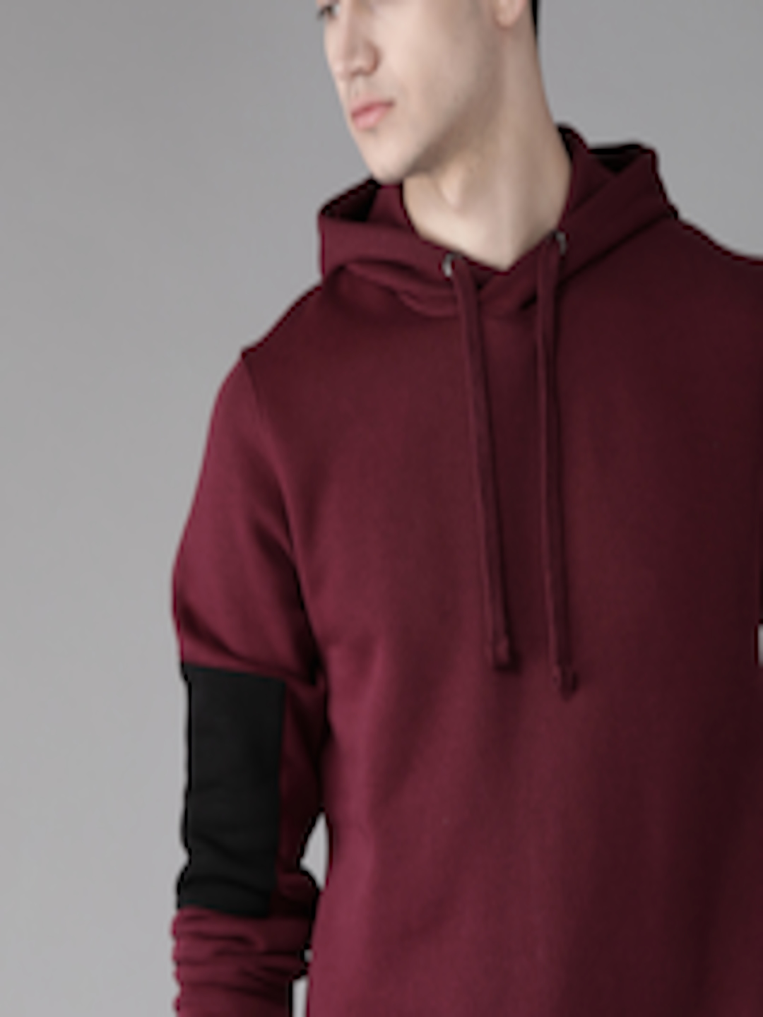 Buy Roadster Men Burgundy Solid Hooded Sweatshirt - Sweatshirts for Men ...