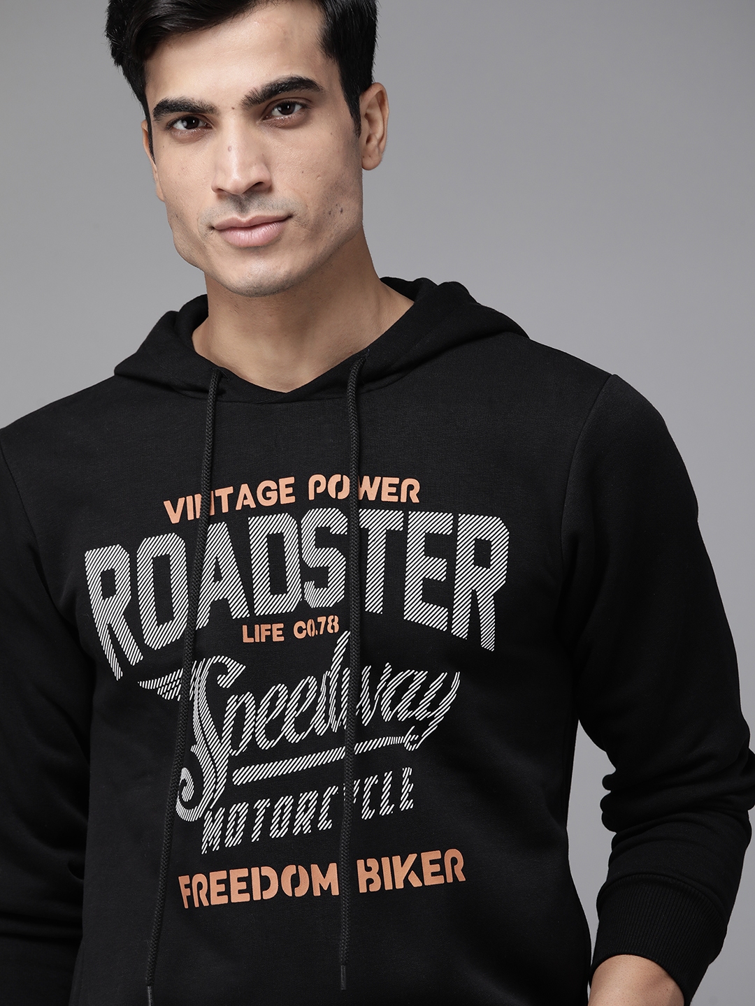 Buy Roadster Men Black Printed Hooded Sweatshirt - Sweatshirts for Men 11957010 | Myntra