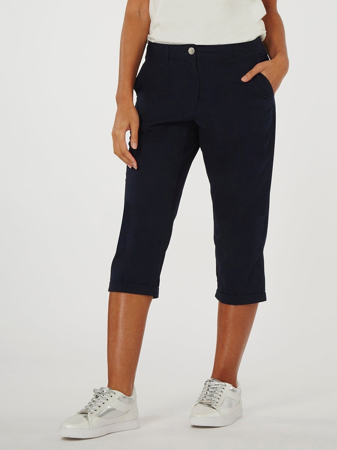 three quarter work trousers