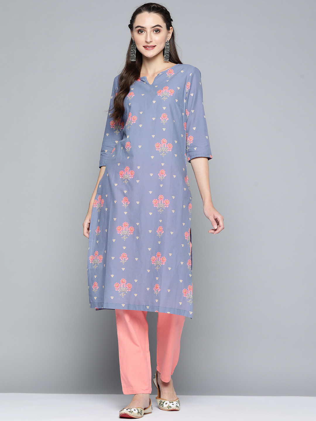 Women Pink Printed Straight Kurta main image 0