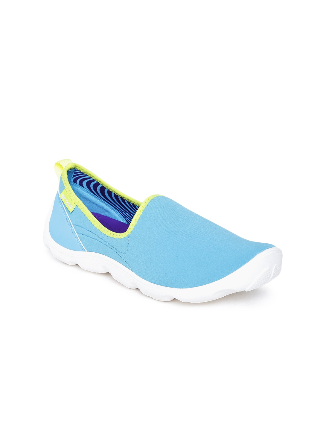 myntra crocs slippers