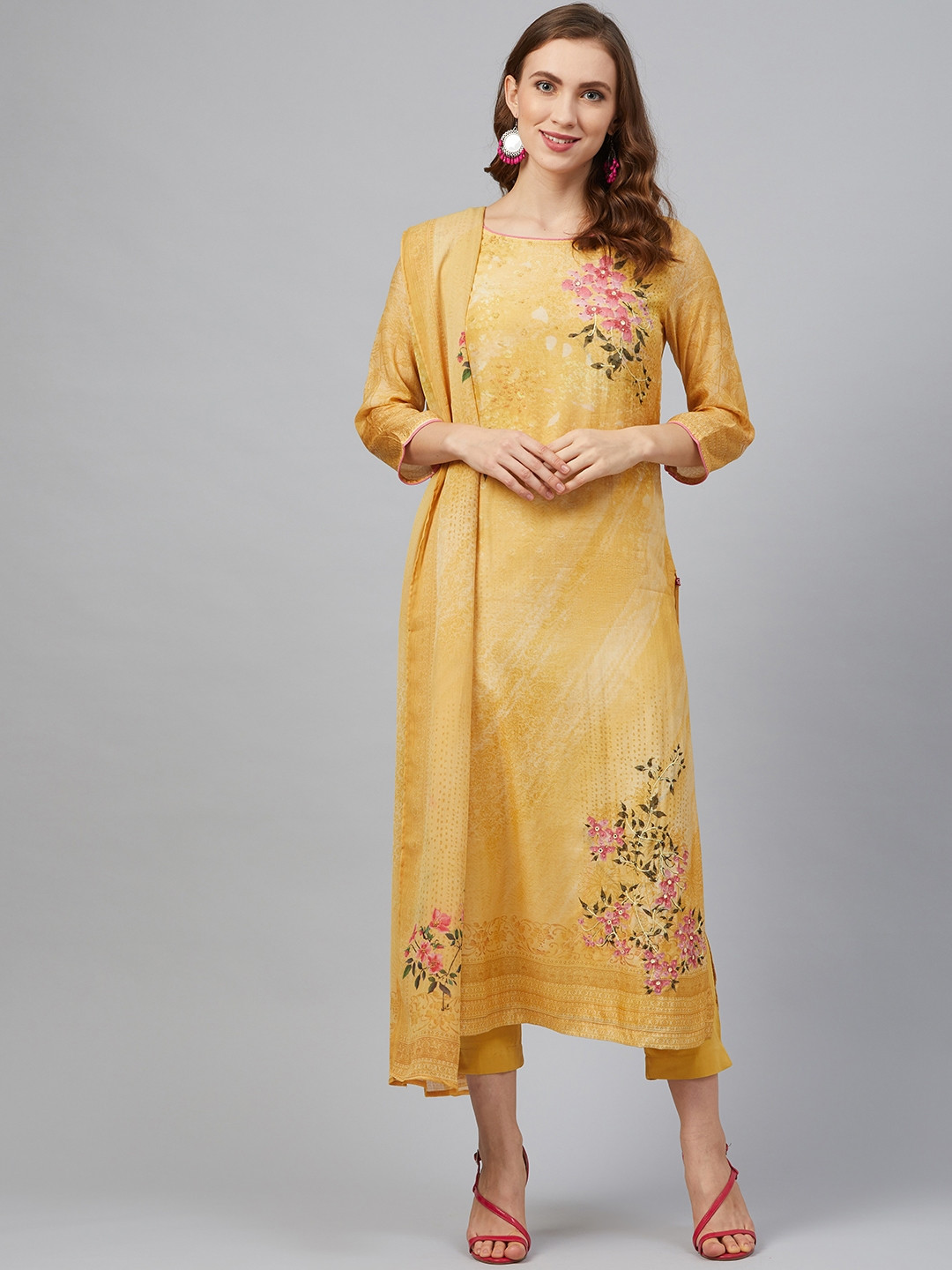 Buy Biba Women Mustard Yellow & Pink Floral Printed Kurta With Trousers