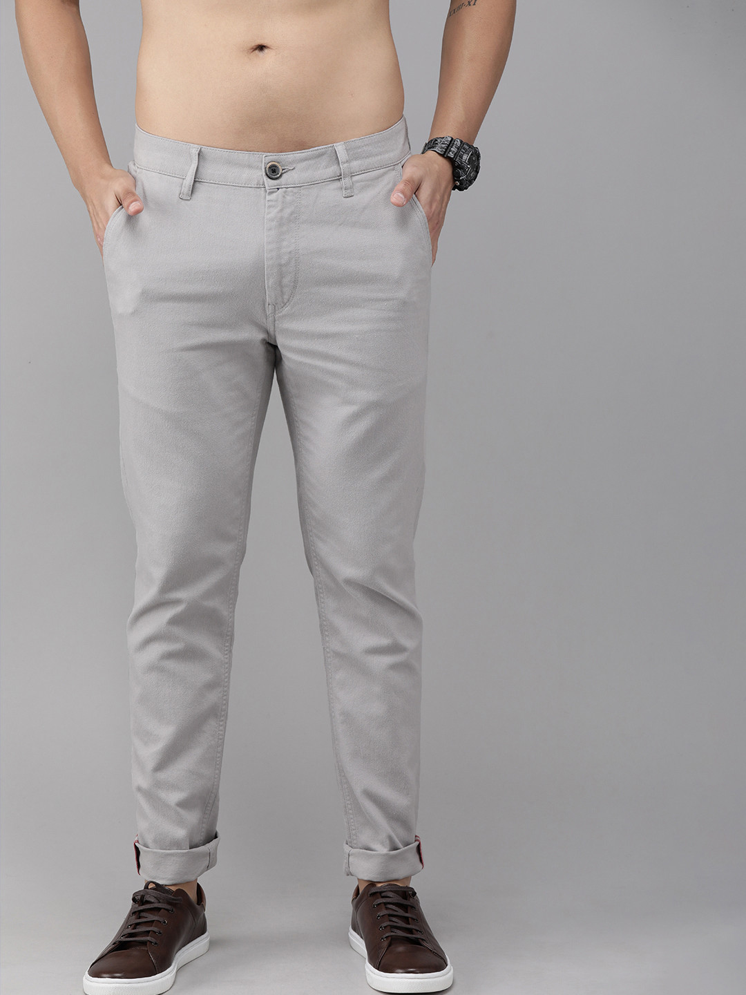 Buy Roadster Men Grey Slim Fit Solid Chinos - Trousers for Men 12187594 ...