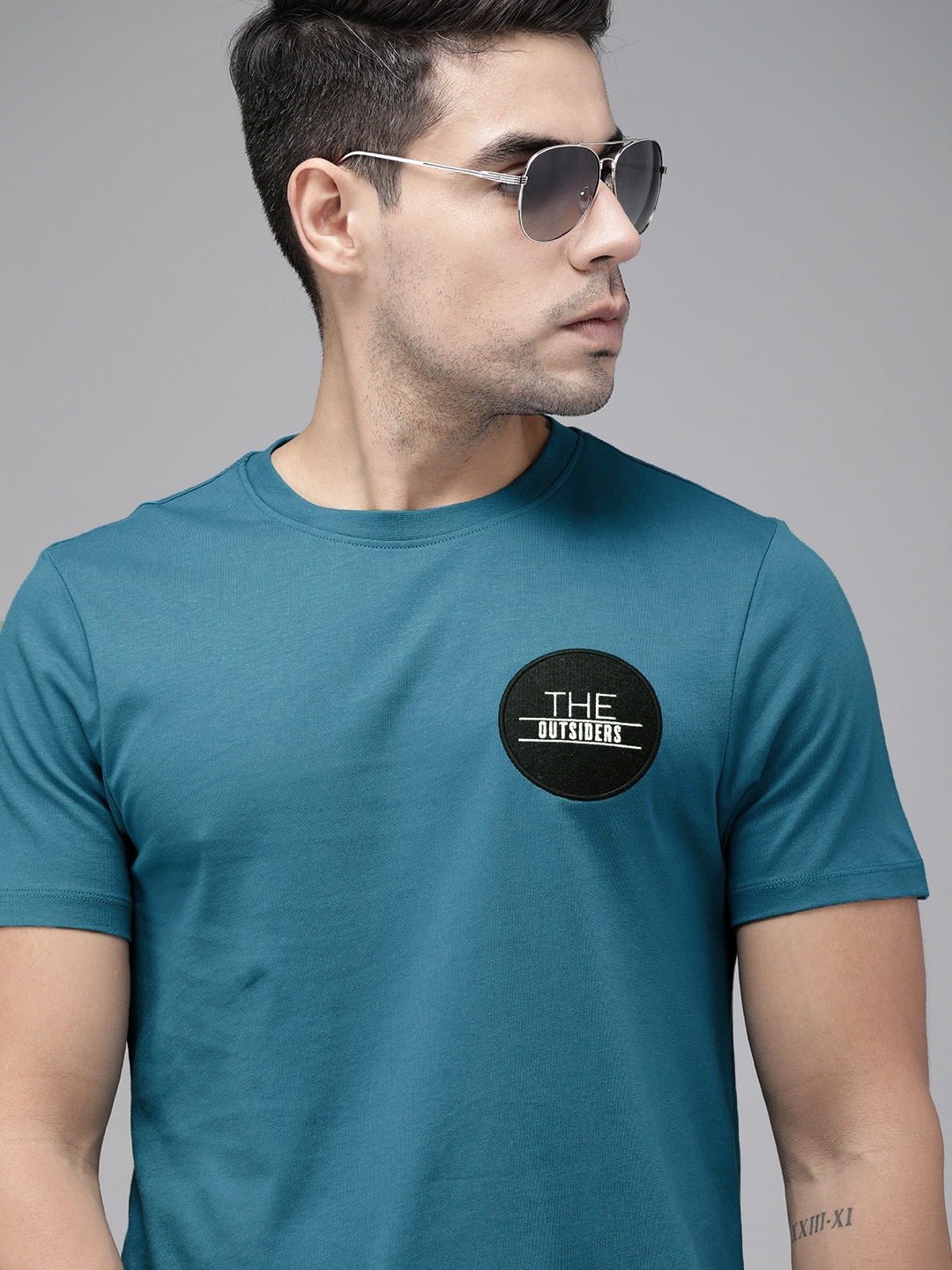 Buy Roadster Men Teal Blue Embroidered Round Neck Pure Cotton T Shirt ...