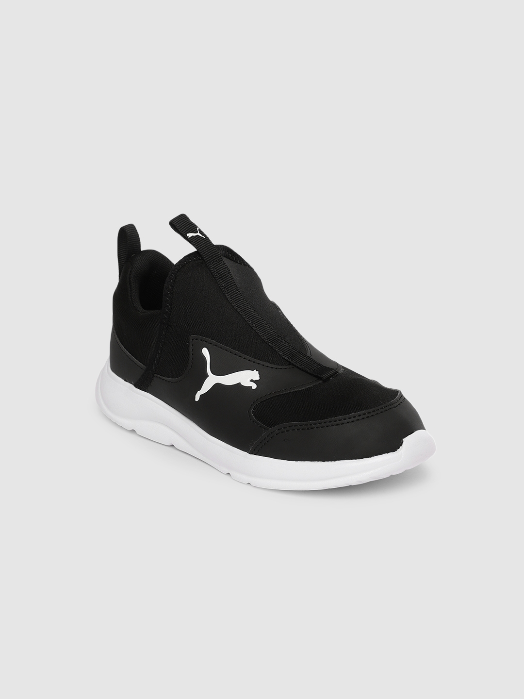 boys black puma shoes