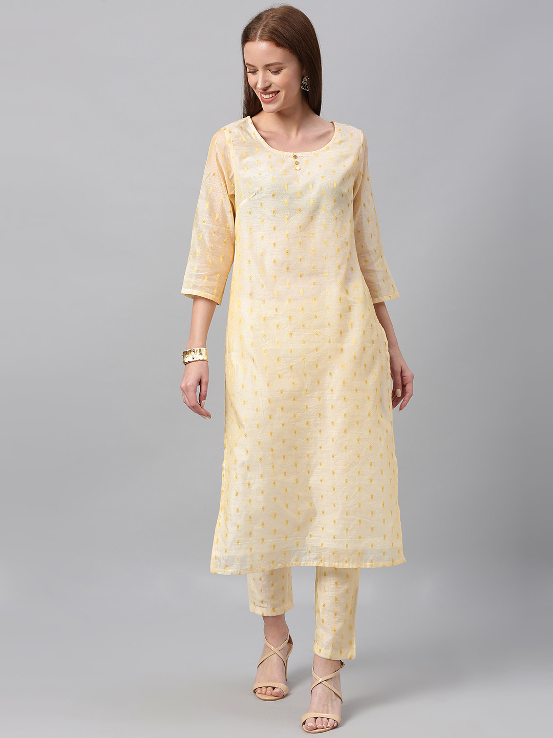 Women Off-White & Golden Printed Kurta With Trousers
