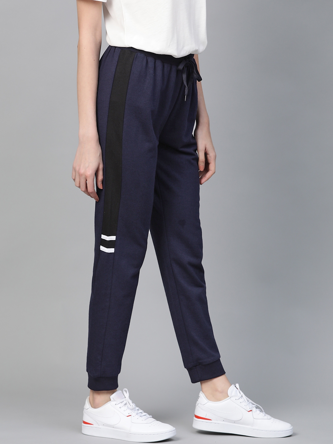 mast and harbour track pants