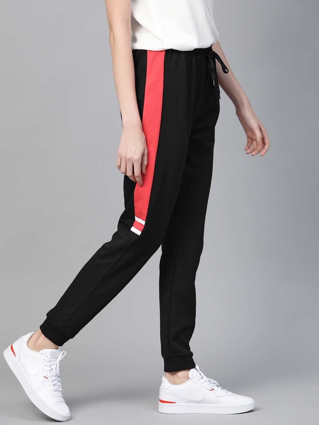 mast and harbour track pants