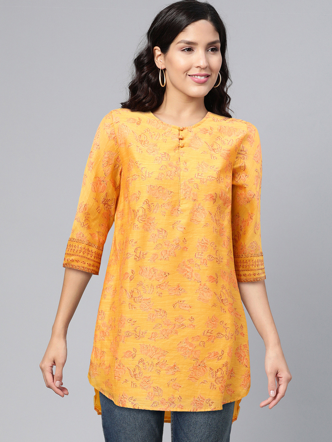 Buy Fabindia Women's Mustard Yellow & Peach Coloured Floral Printed