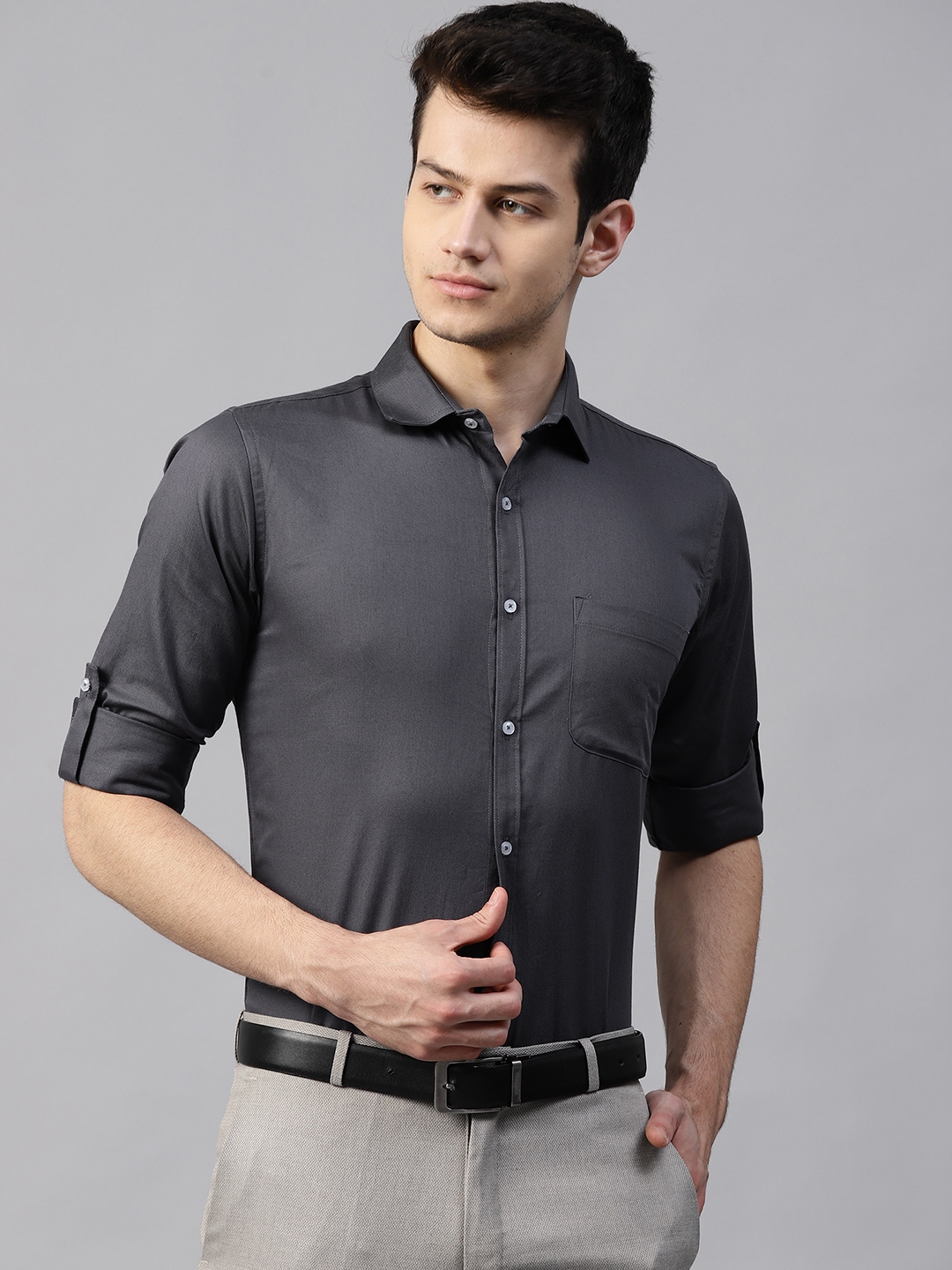 buy-dennison-men-charcoal-grey-twill-weave-smart-slim-fit-solid-formal