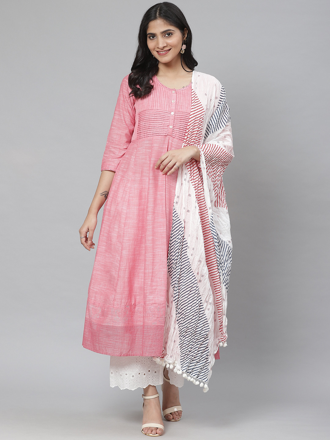 Buy Rangriti Off White & Navy Blue Printed Crinkled Cotton Dupatta