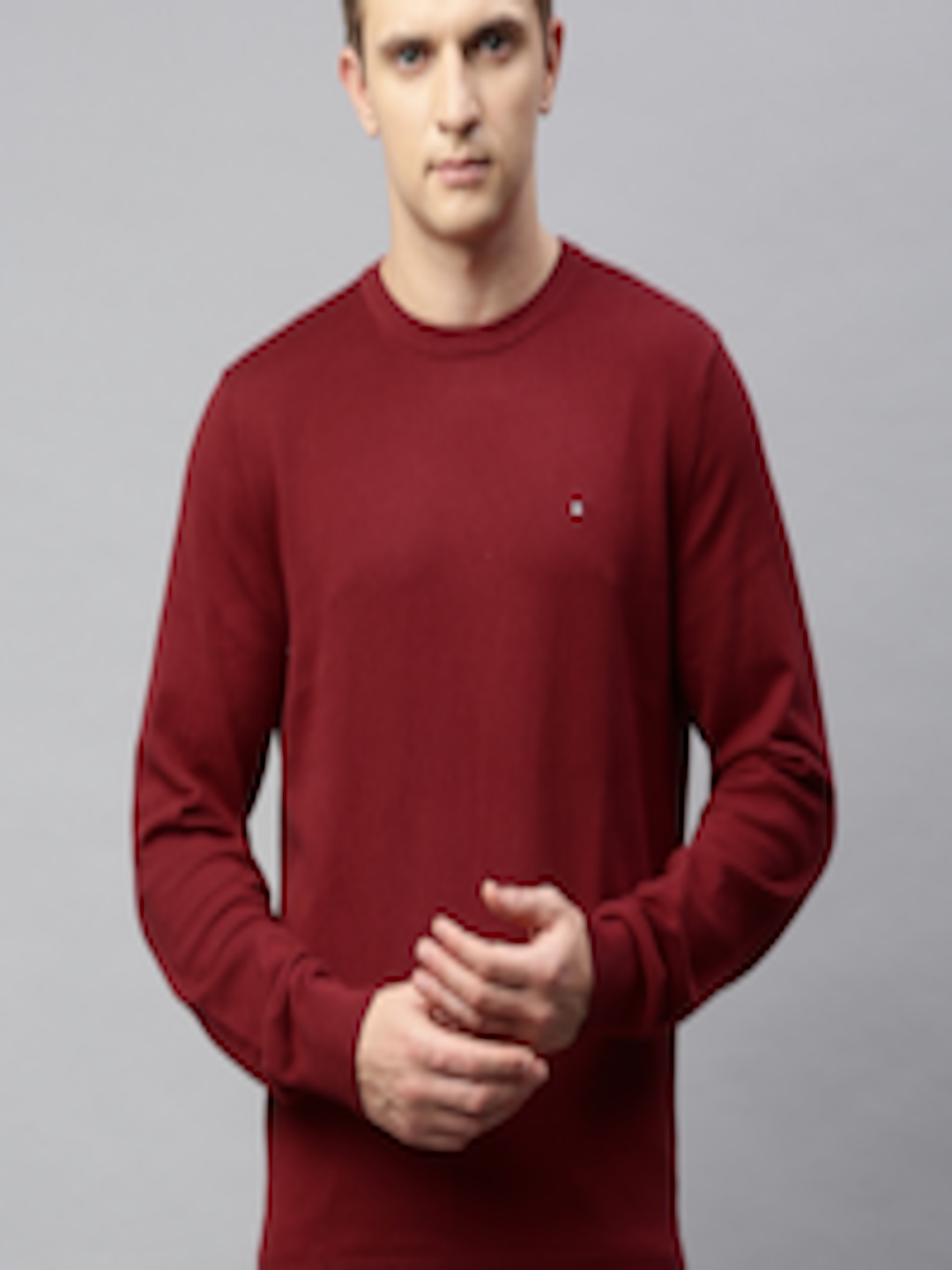 Buy Tommy Hilfiger Men Red Solid Pullover Sweater - Sweaters for Men ...