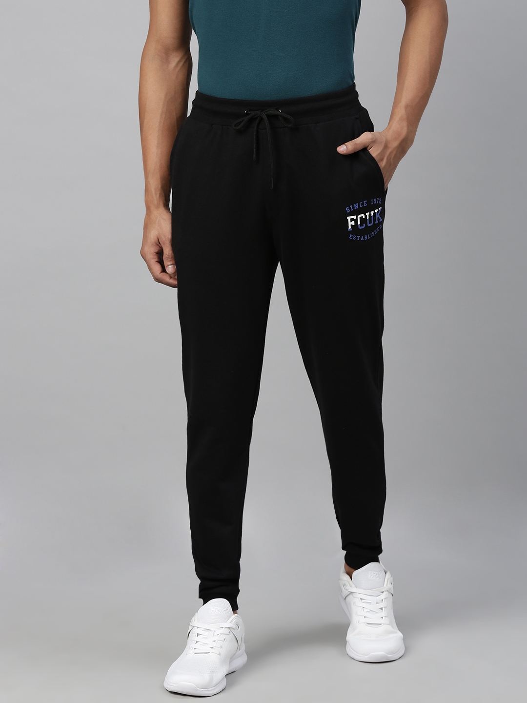 nike cargo sweats
