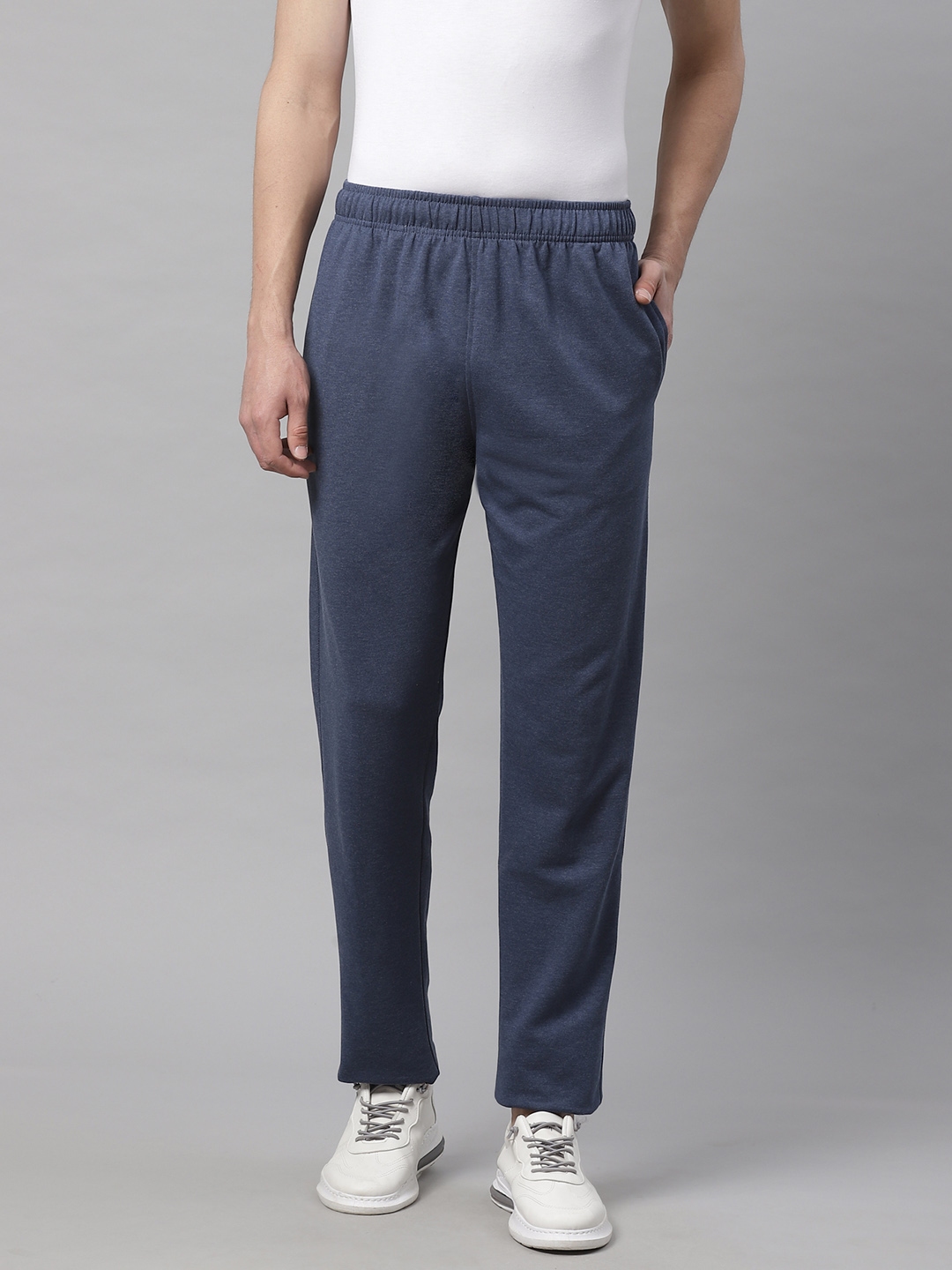 mens tracksuit bottoms marks and spencer