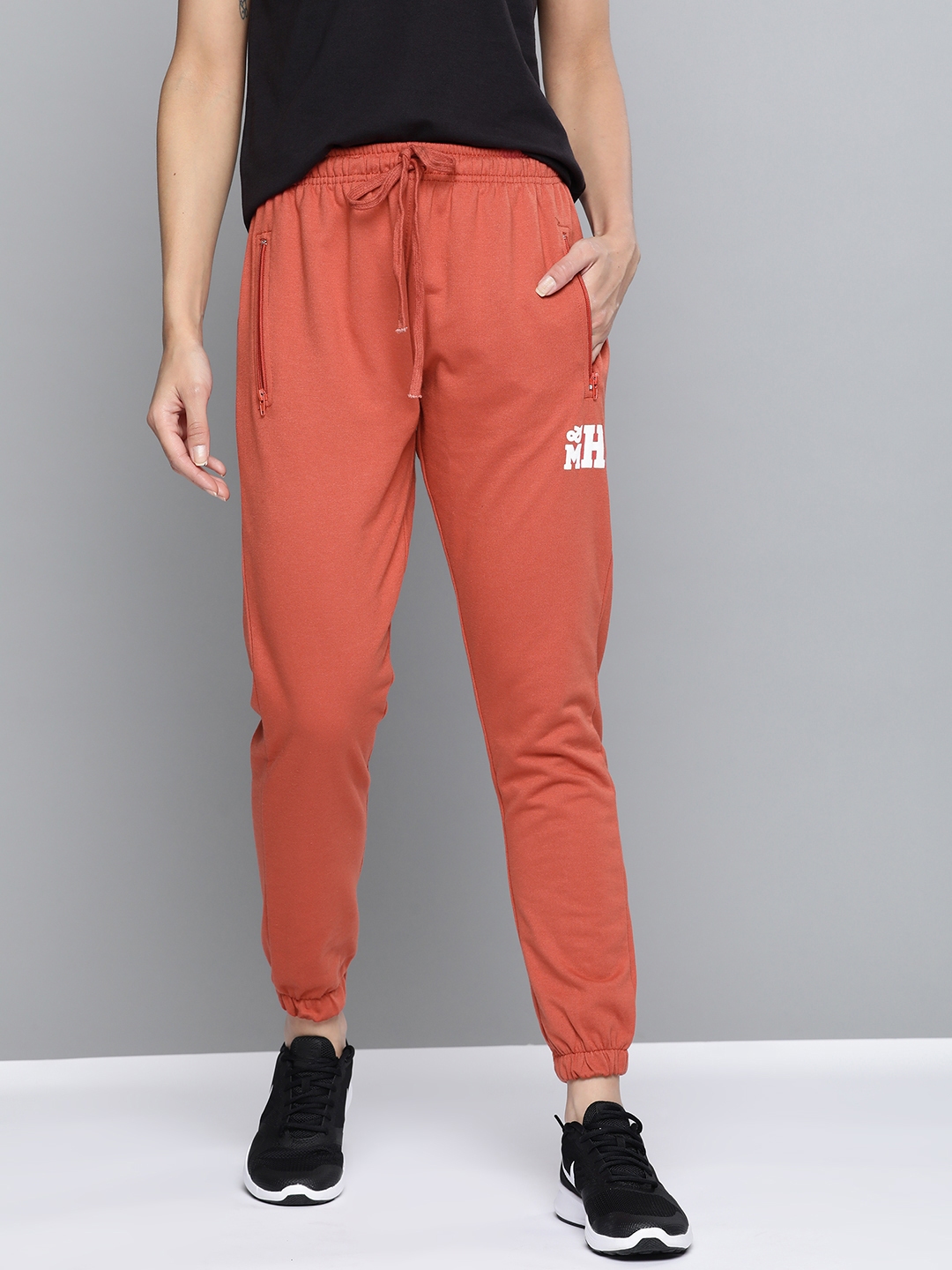 rust joggers womens