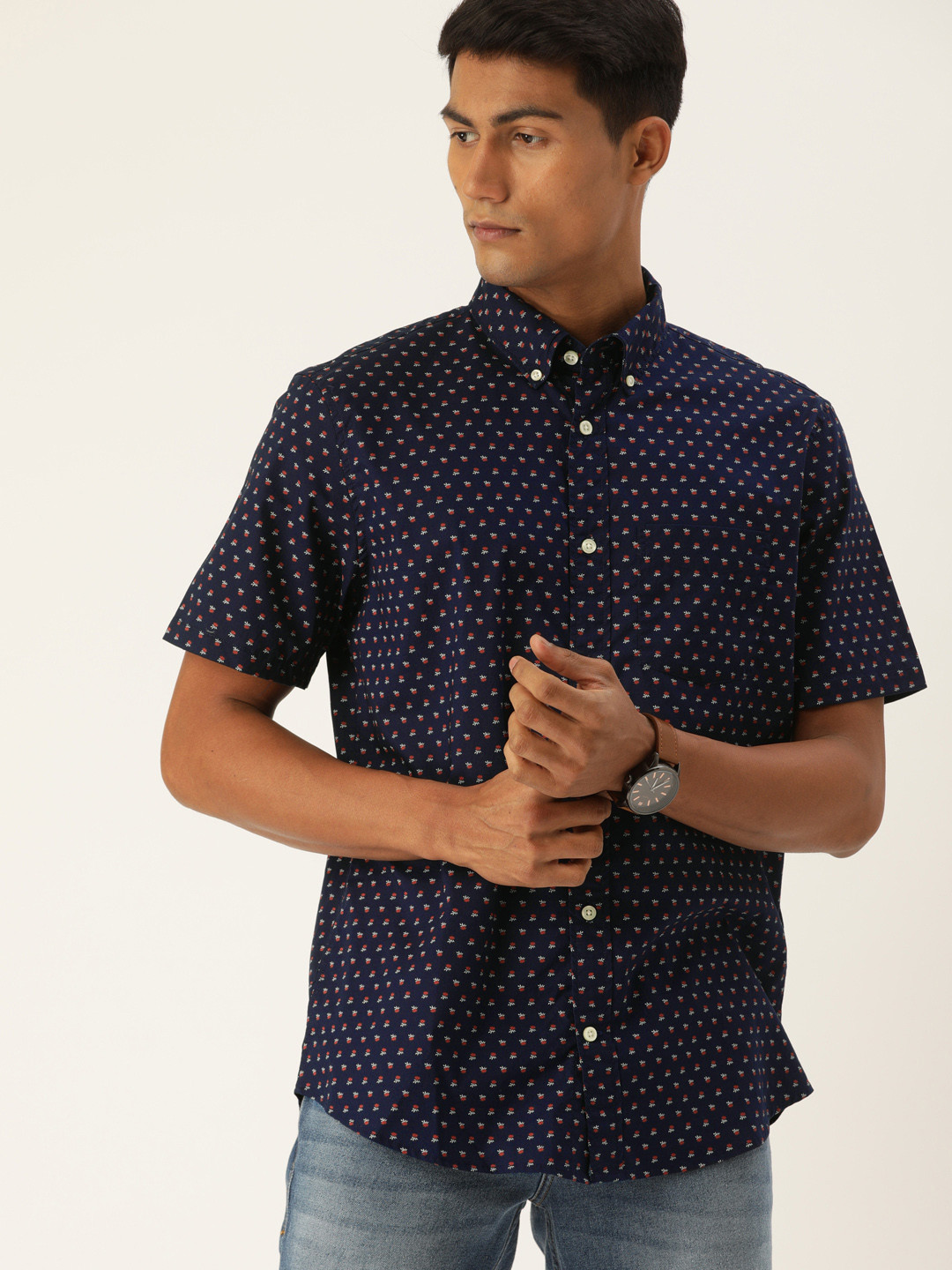 Buy GAP Men Navy Blue & Red Standard Fit Floral Printed Casual Shirt