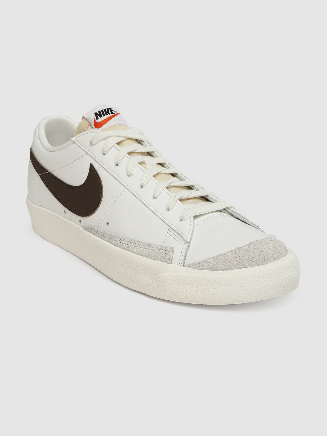 Buy Nike Men White BLAZER LOW '77 Vintage Sneakers - Casual Shoes for Men 12738550 | Myntra