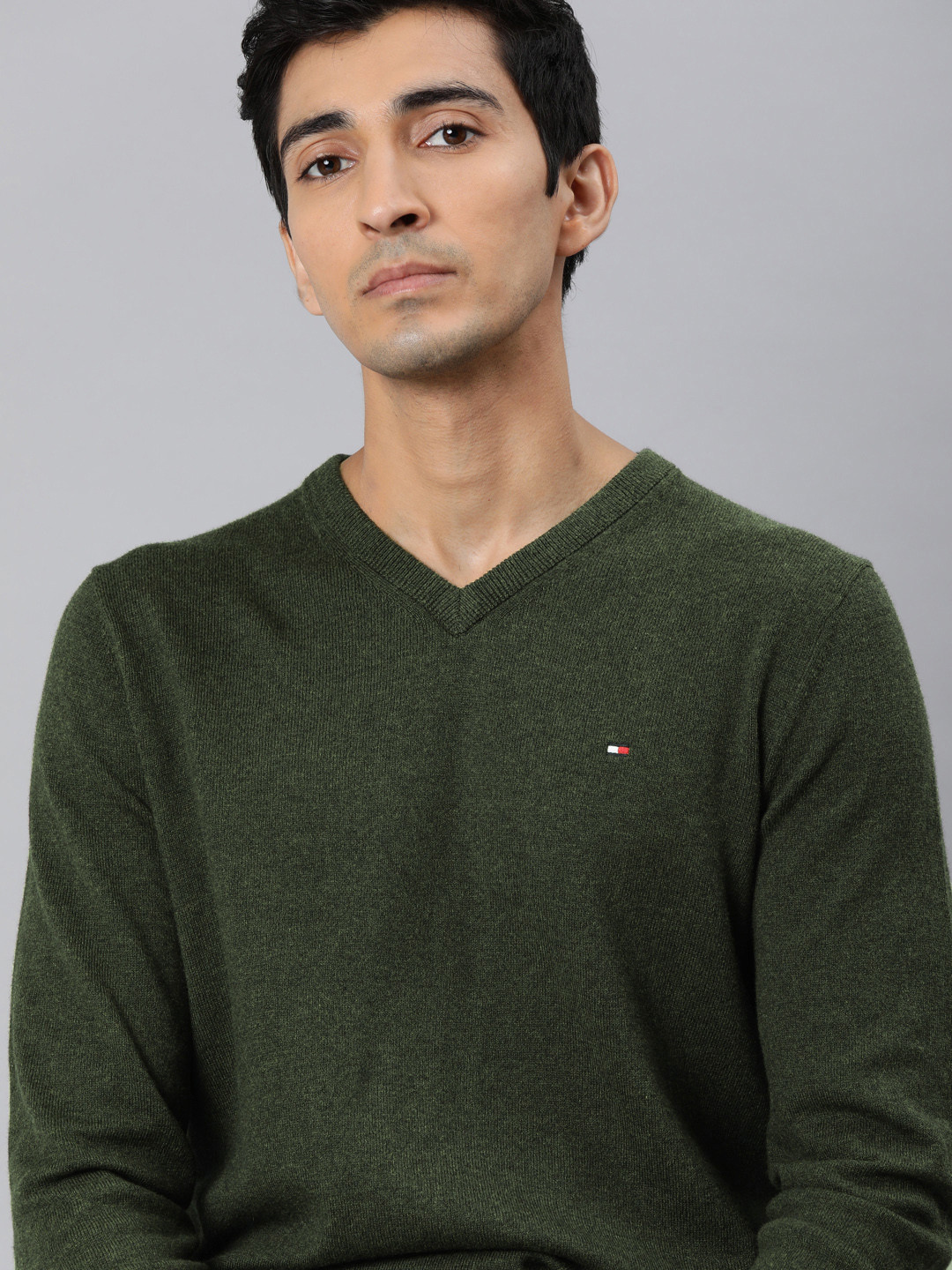 Buy Tommy Hilfiger Men Olive Green Solid Pullover Sweater Sweaters